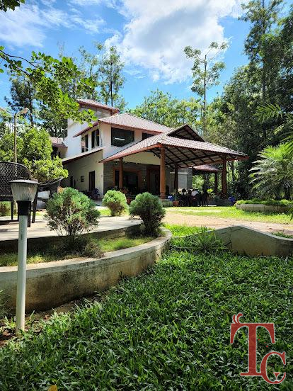 Coffee Castle Villa
