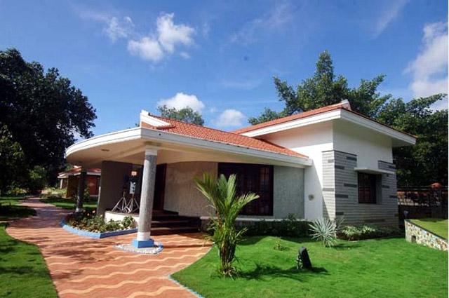Pandith Resort and Spa